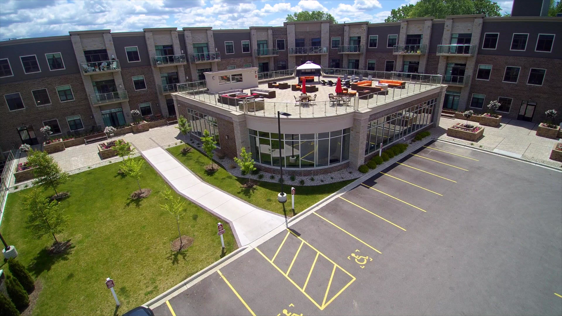 Luxury Mequon Apartment Rentals