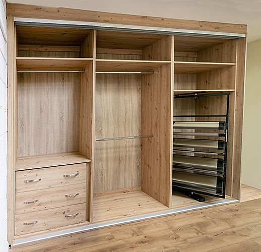 Wardrobe 1.jpg