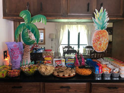 Palm and Pineapple Food.jpeg