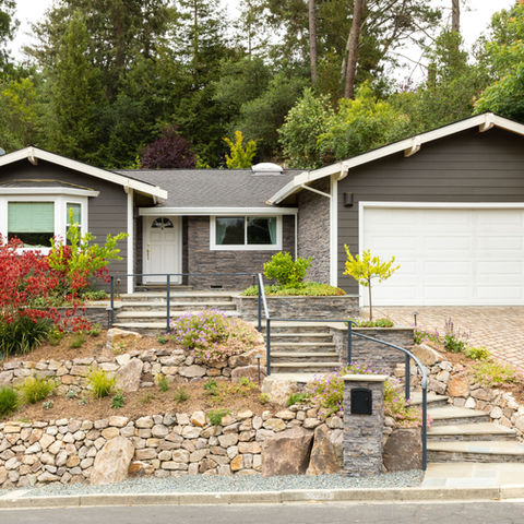 Arched bluestone steps on a Walnut Creek hillside garden