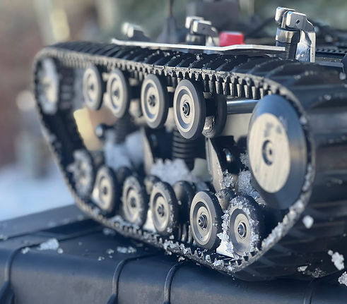 Side profile of XRC Robotics track system as manufactured by XRC Engineering in Datchet