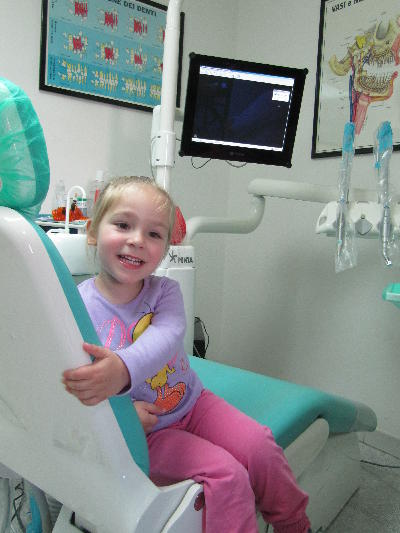 Lo studio dentistico del Dott. Galligani Fabrizio e i suoi collaboratori sono a disposizione del tuo sorriso.