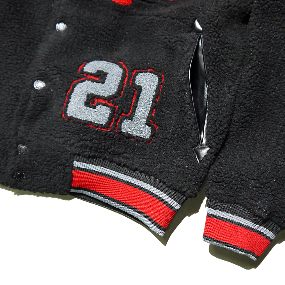 サムネイル： "R3bel" Sherpa Varsity Jacket (Black)