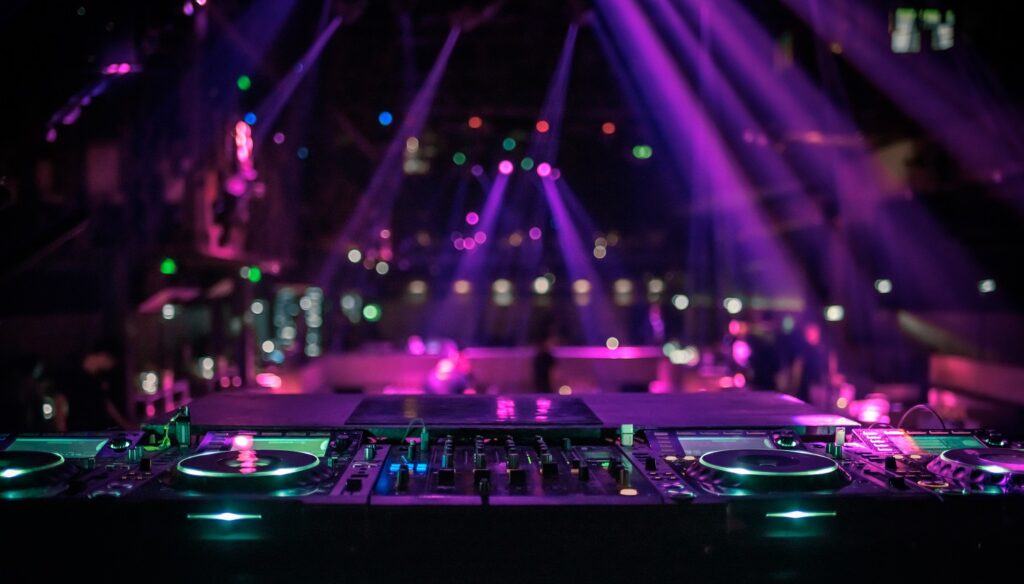 dj console
