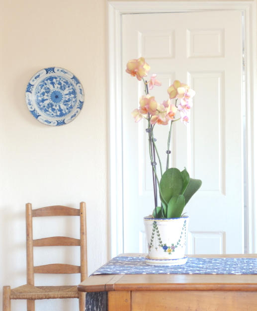 Sunlit Westchester Home - dining room