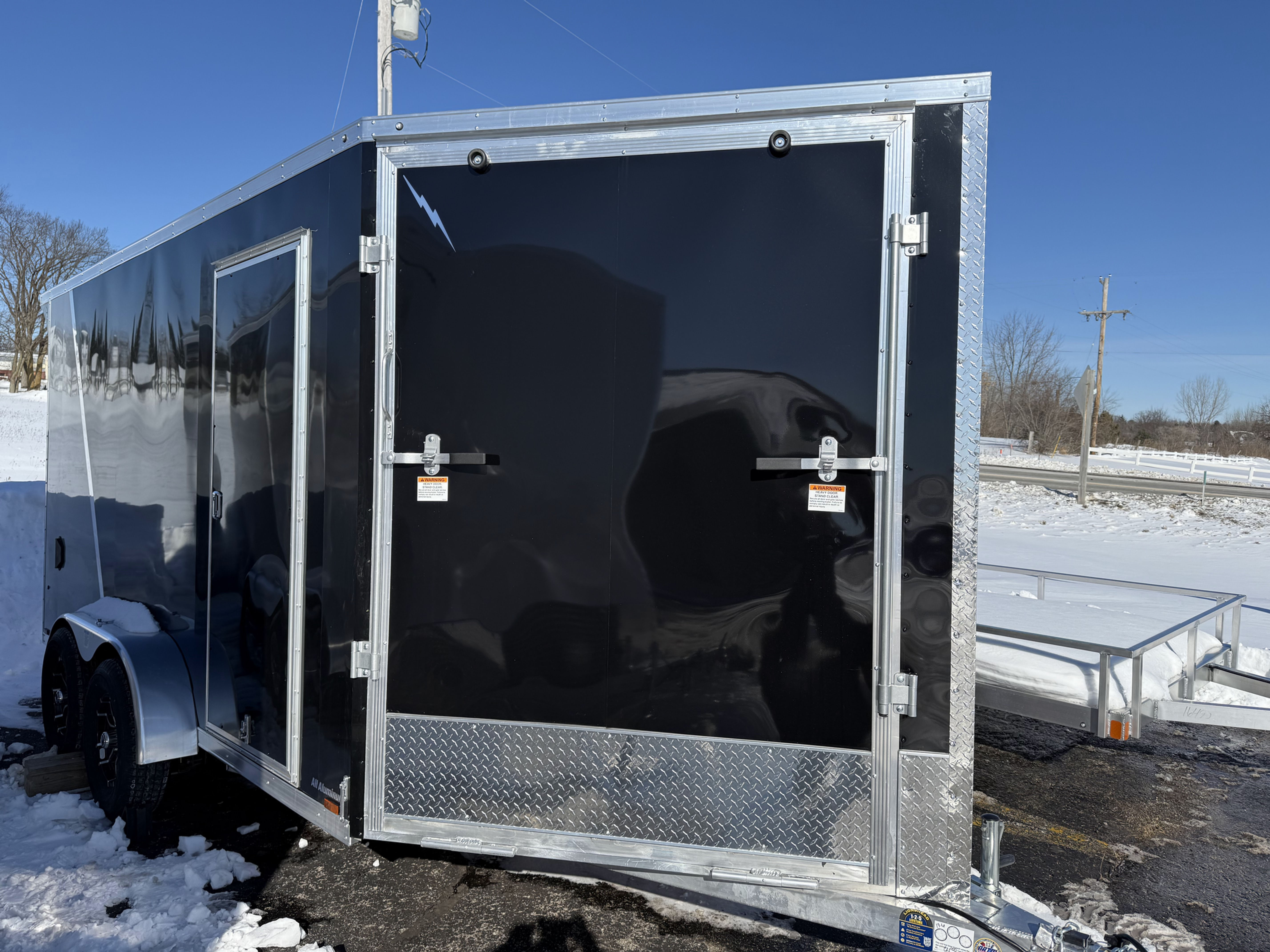 LTFES719TA2 INLINE SNOWMOBILE TRAILER