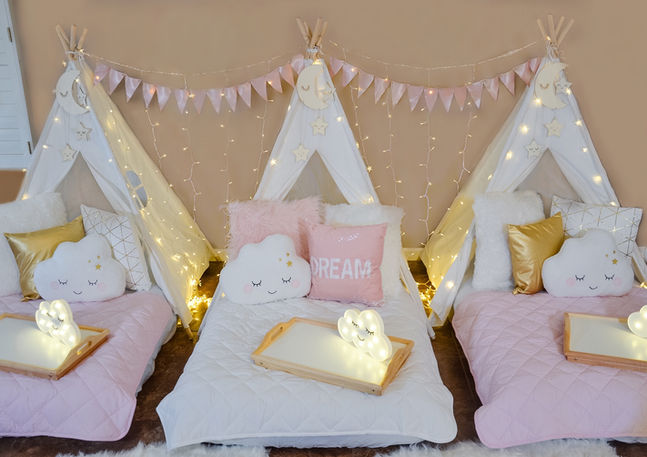 Dreamy Theme - Front View.jpeg