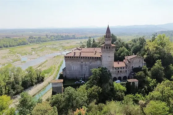 immagine castello di rivalta.webp