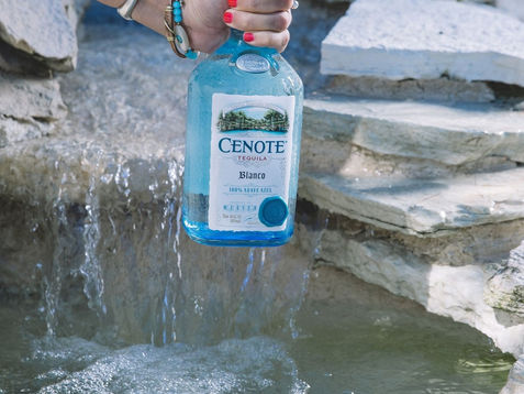 Esquire 君子雜誌推薦 Cenote 沙諾特 Blanco和 KAH®髂 Anjeo 為酒吧必喝優質龍舌蘭