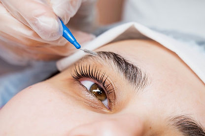 LASH LIFT & TINT 2shutterstock_2338680747_edited.jpg