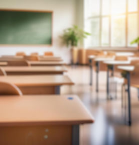 Back to school. Background blurred of an empty classroom..jpg