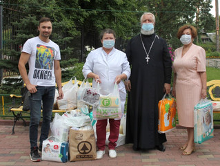 В Дом ребёнка с поздравлением и подарками