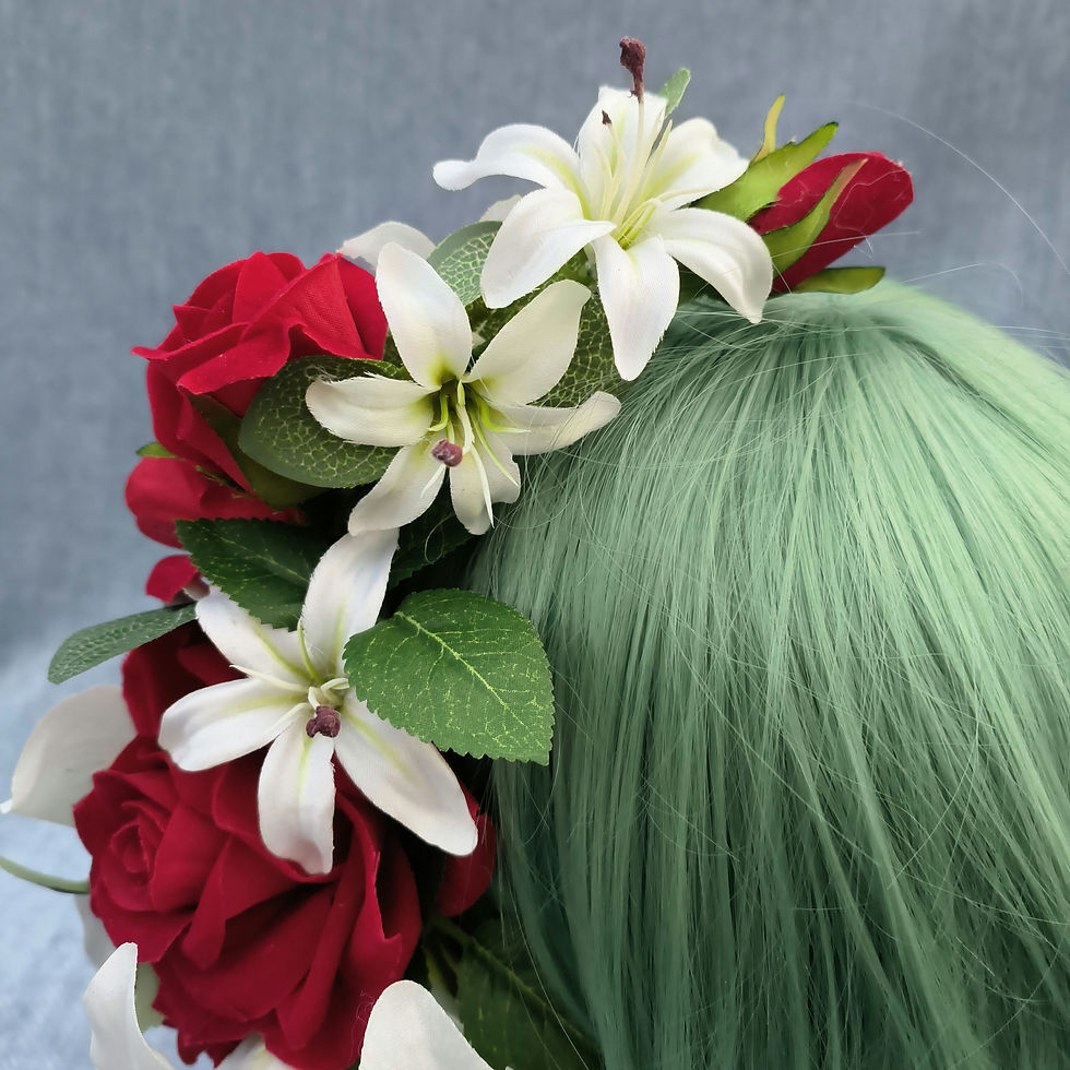 Thumbnail: Large lilies and rose hairflower 