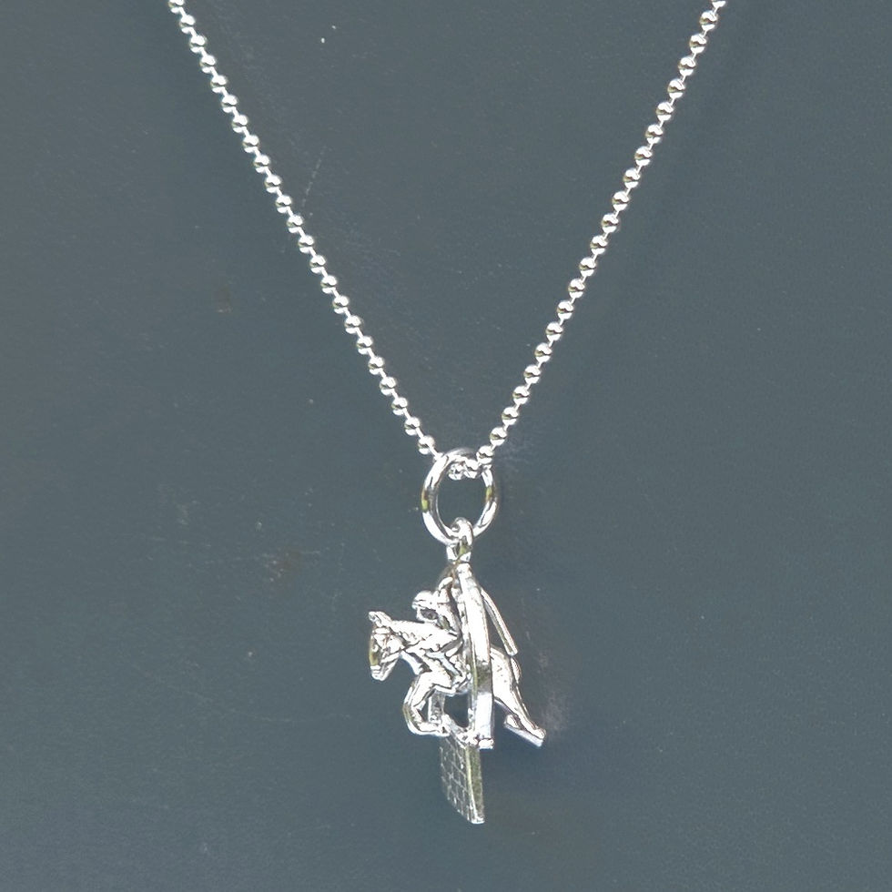Thumbnail: Jumping horse over well necklace