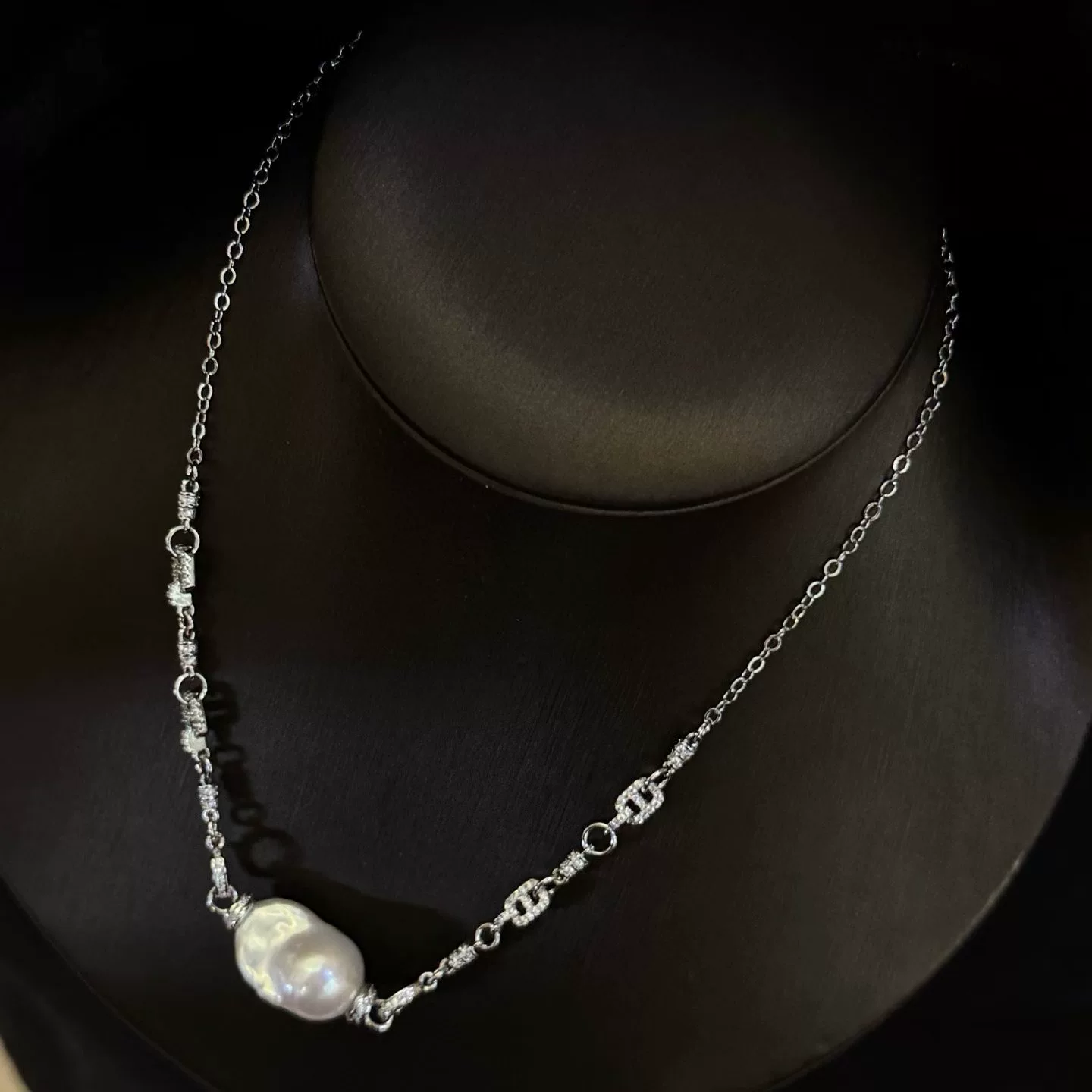 Pure Radiance Freshwater Pearl Necklace – 13mm