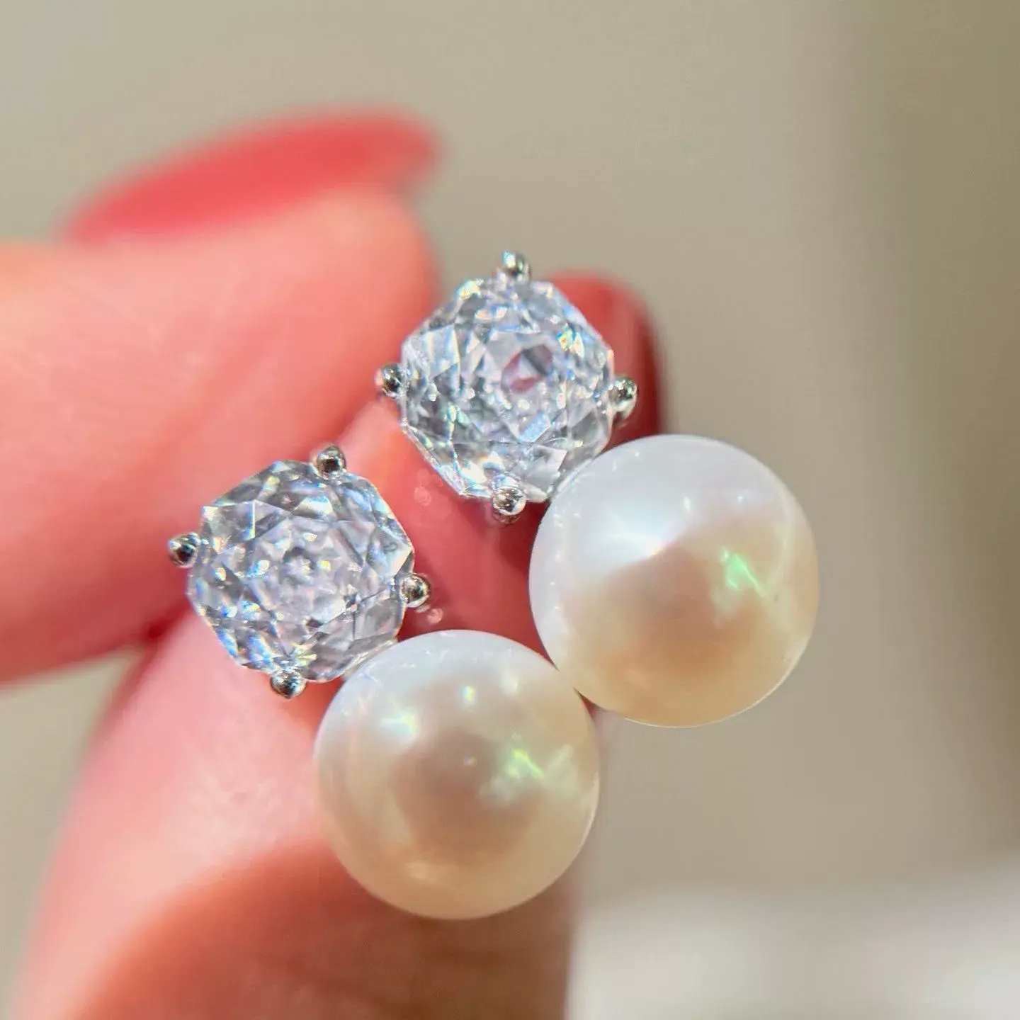 Ivory Glow Button Pearl Freshwater Pearl Stud Earrings