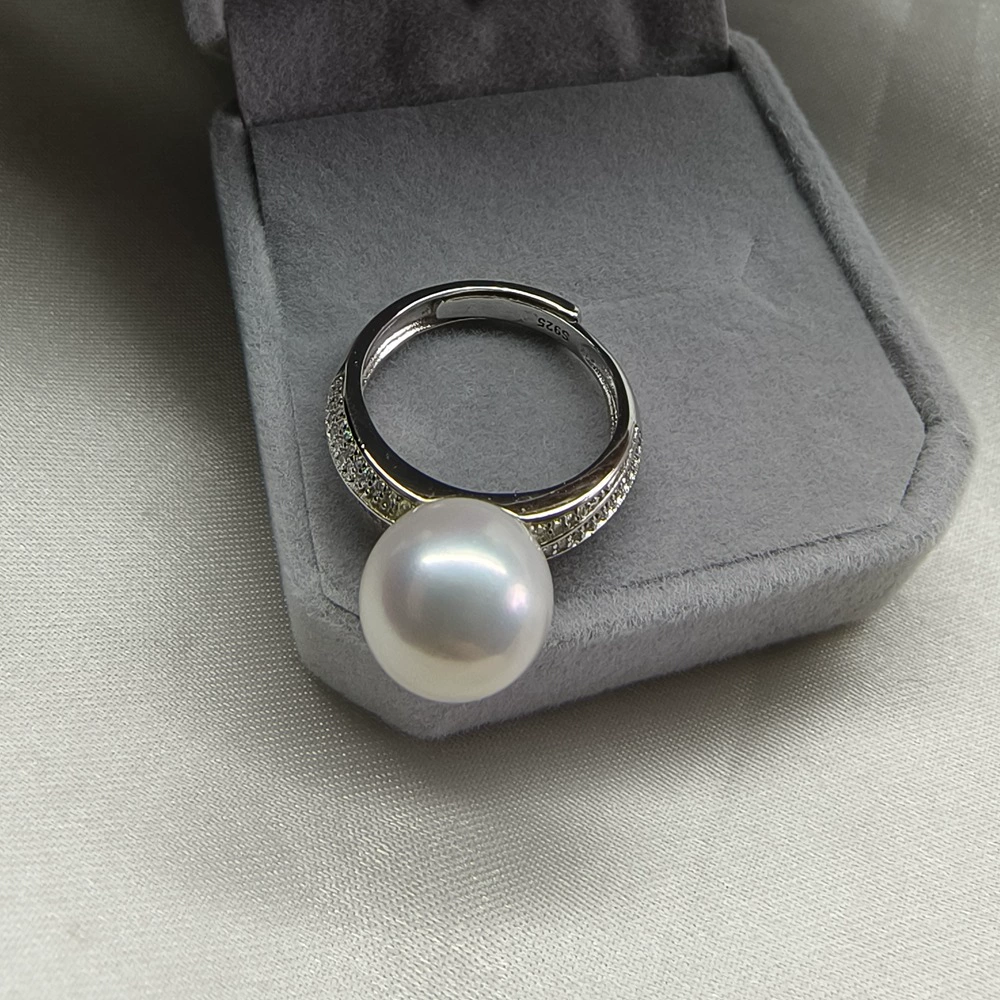 Ivory Glow Freshwater Pearl Ring