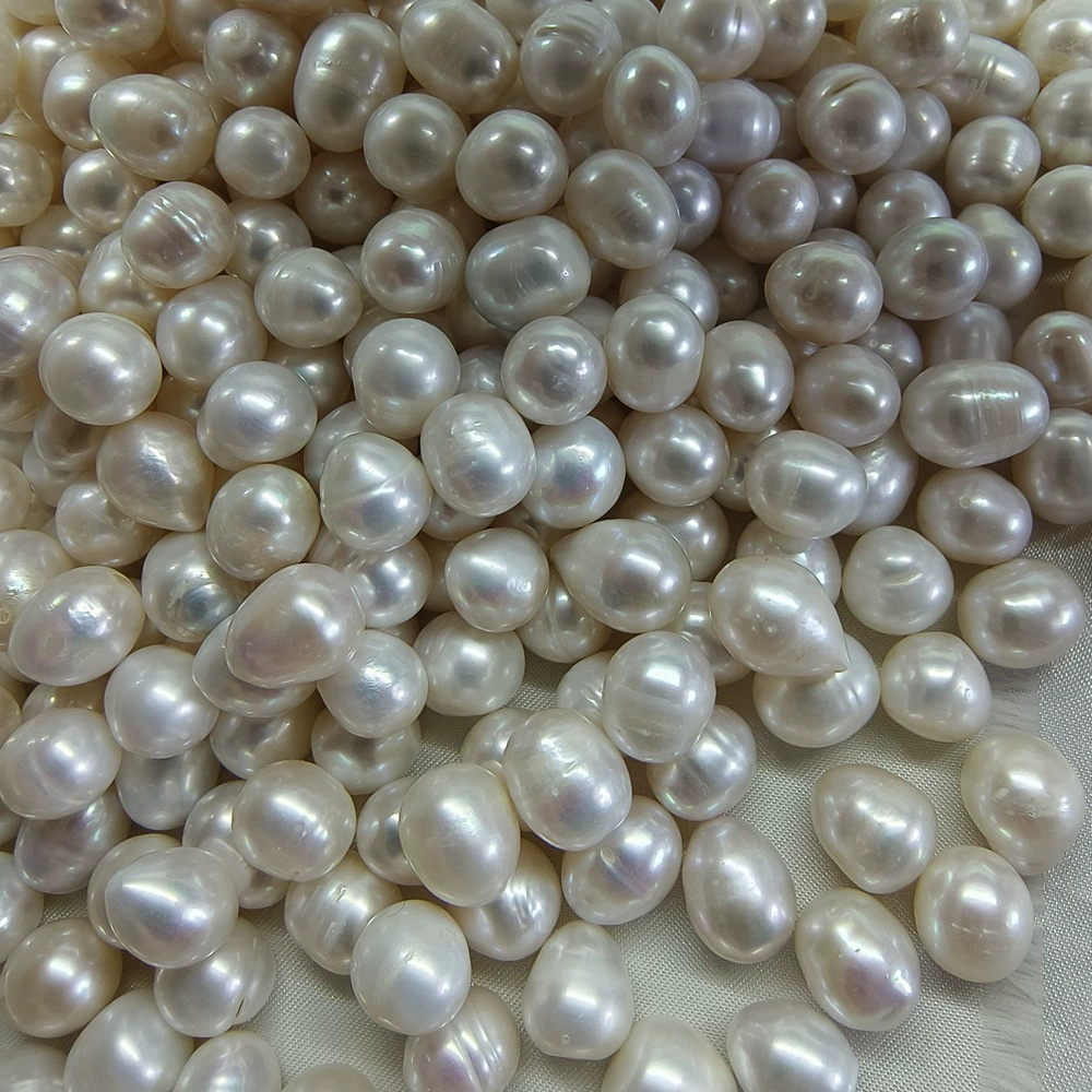 Ivory Glow Teardrop Freshwater Pearl Loose Pearl