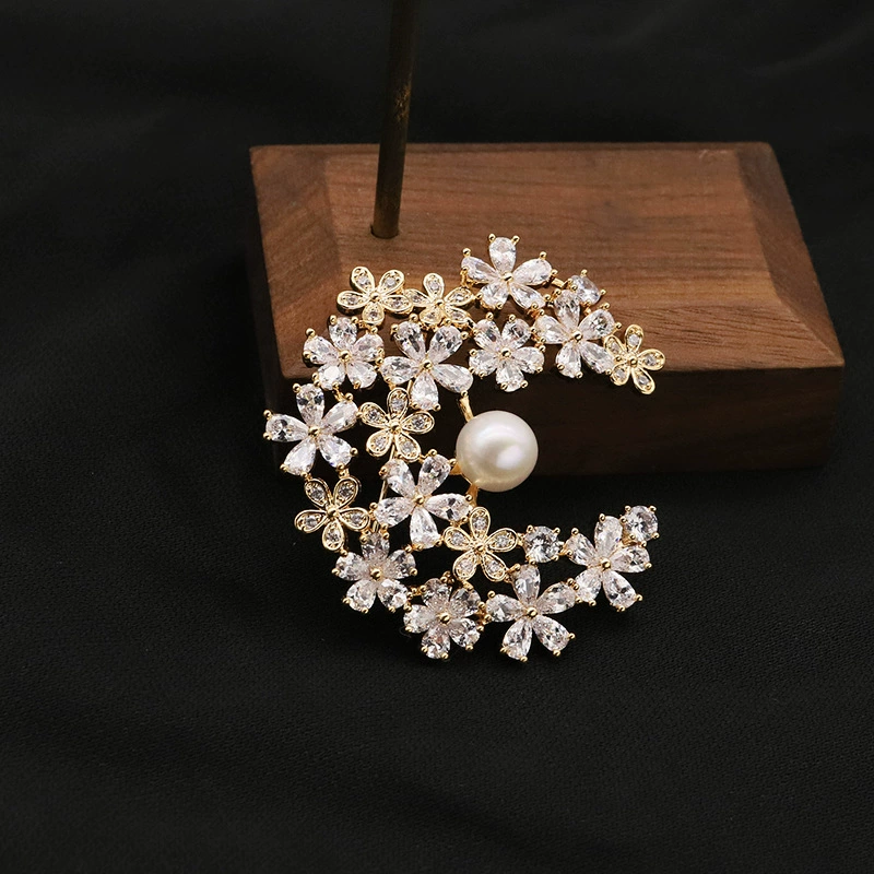 Freshwater Pearl Floral Brooch