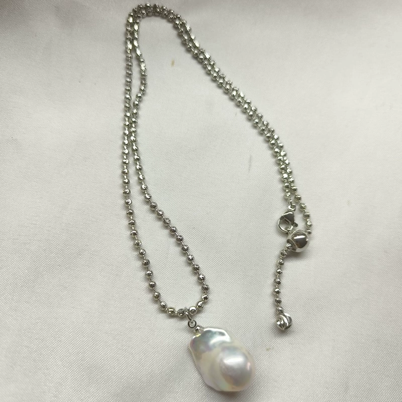 Lustre Whisper Freshwater Pearl Necklace – 14mm