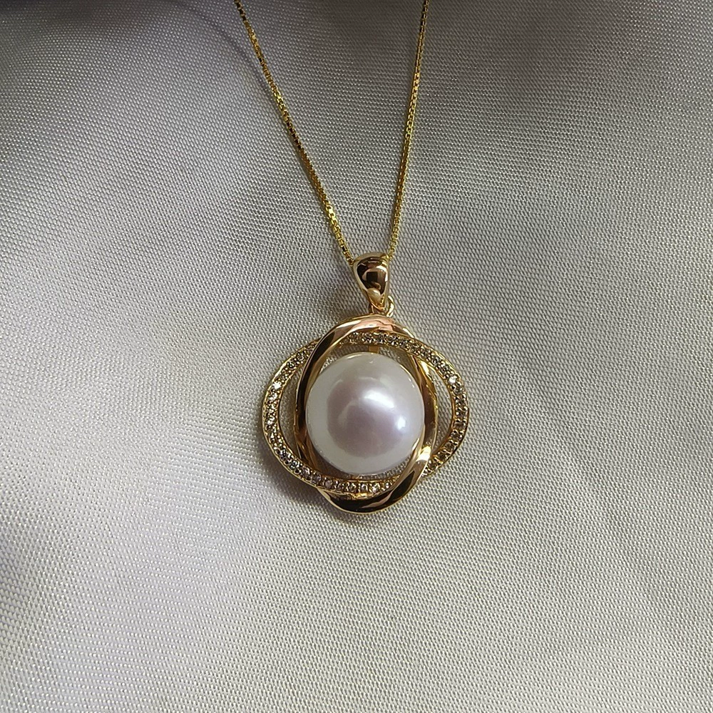 Pure Radiance Freshwater Pearl Necklace – 11mm
