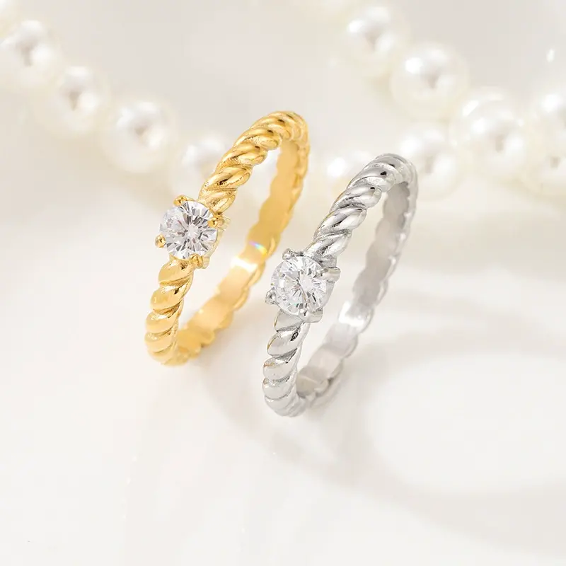 Twist Four-Prong Crystal Jewellery