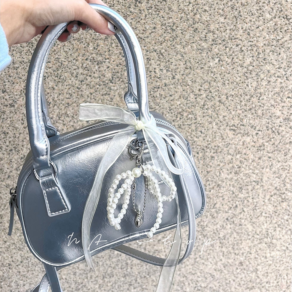 Thumbnail: 🇰🇷韓系方包 （附吊飾）現貨已完售需預購