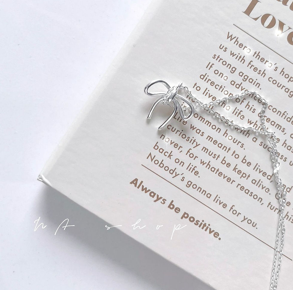 サムネイル： 🤍 純銀線條蝴蝶結手鍊