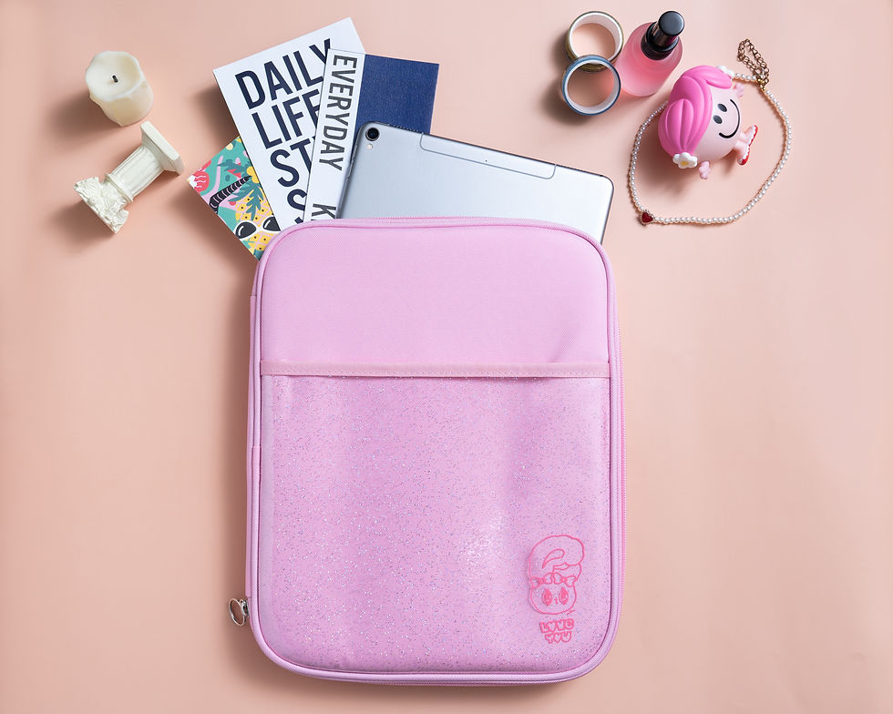 ภาพขนาดย่อ: Esther Bunny Pouch For iPad