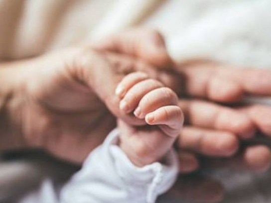 İzmir’de Dikkat Çeken Tablo: Nüfus Artıyor, Çocuk Oranı Düşüyor