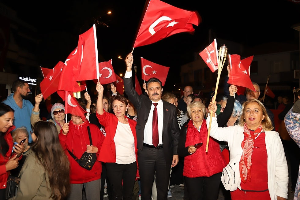 Cumhuriyetin 101. Yılı Dikili ve Çandarlı’da coşkuyla kutlandı