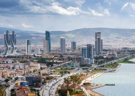 İzmir'de konut satışları %13,7 düştü