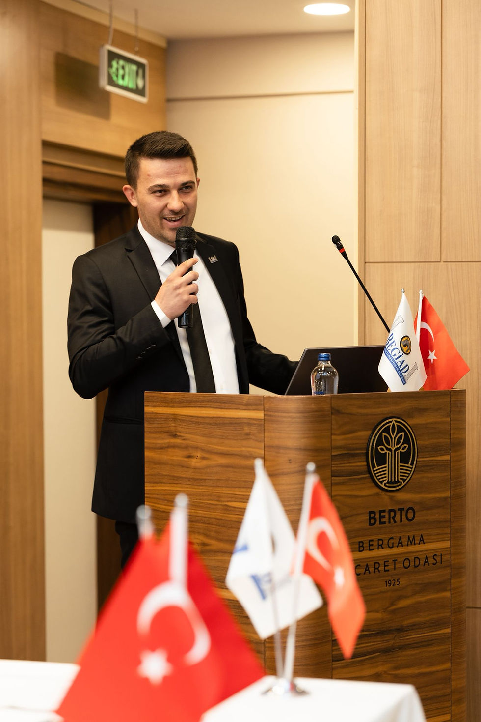Murat Gitmezler: "BEGİAD olarak hedefimiz Bergama'ya yatırım ve istihdam kazandırmak"