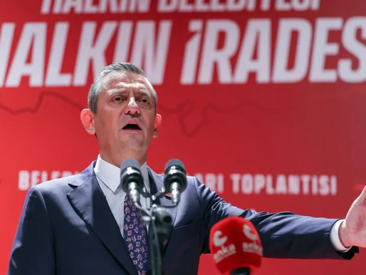 Özgür Özel: “Yemeği AK Parti Yedi, Hesabı Bize Faiziyle Ödetiyor!