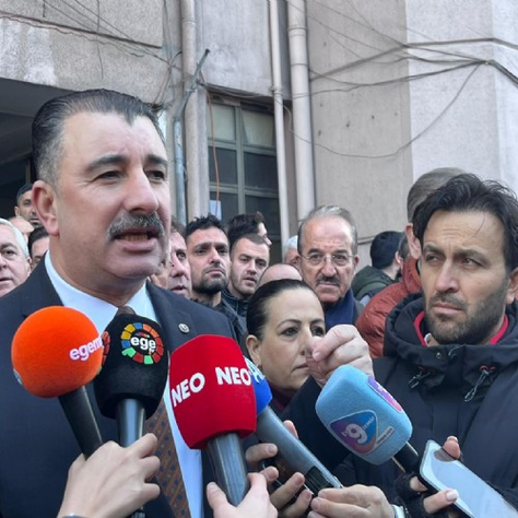 Mehmet Sait Başdaş’tan Tugay’a “Kaçak Otopark” Tepkisi: “İki Yıldır İşletilen Yer mi Kaçak?”