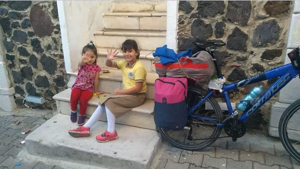 Bisikletle Gelen İyilik: 1500 Kilometre ve Yüzlerce Gülümseme