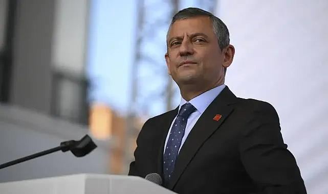 Özgür Özel'den İzmir Grevi için açıklama:"Bir uzlaşma çabasının olduğunu görüyoruz”