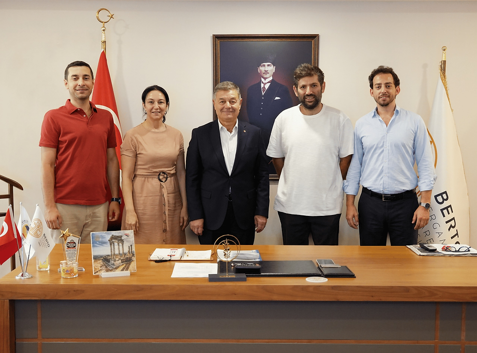 Bergama'da Sanat Rüzgârı Yeniden Esecek: Tiyatro Festivali 7. Kez Perdelerini Açıyor