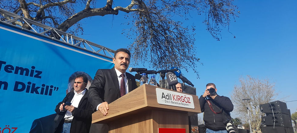 Dikili Belediye Başkanı Adil Kırgöz 2024 yerel seçimleri için adaylığını ilan etti.