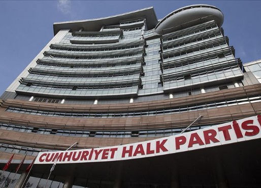 CHP 'Çözüm Süreci' Komisyonunda İzmir’den İki İsim: Murat Bakan ve Gökçe Gökçen