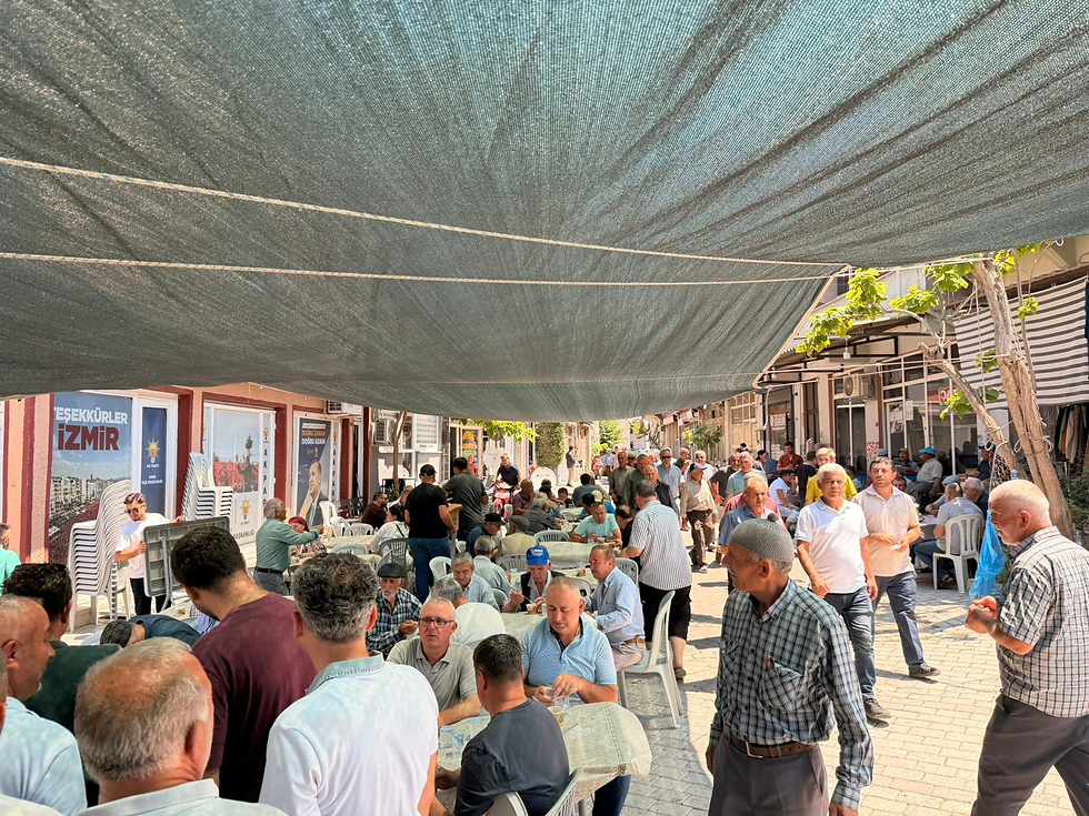 AK Parti Kınık'ın Aşure Hayrı 1.300 Vatandaşı Aynı Sofrada Buluşturdu