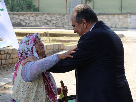 Eskiyörük: "Fırtınalı havada gemiyi terk edemezdim."
