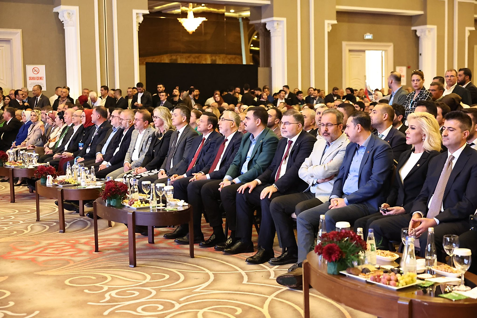 Eyyüp Kadir İnan CHP’yi topa tuttu: “Yalancılar, dolandırıcılar, tembeller, beceriksizler, iftiracılar!”