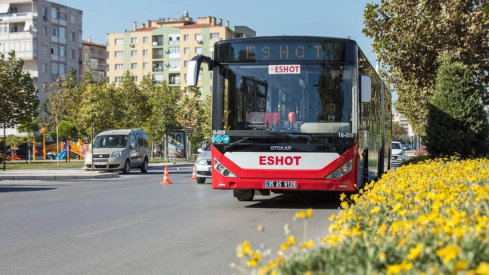 İzmir’de bayram ulaşımı: İndirimli ve ücretsiz hatlar devrede