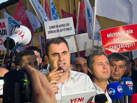 YENİ Parti’den Tugay’a sert tepki: “Sen bugün koca bir sıfırsın”