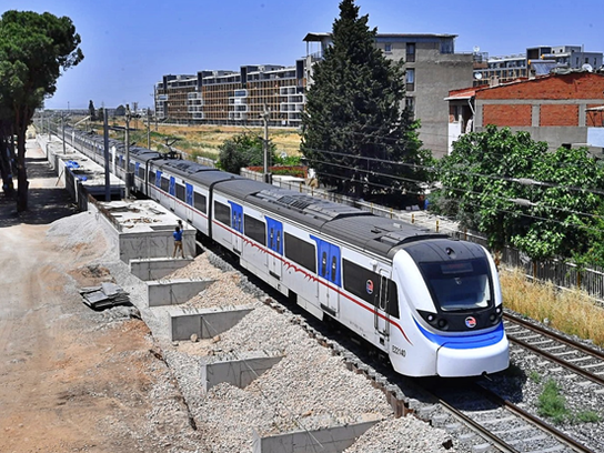 İZBAN’da 90 Dakika Ücretsiz Aktarma Bitiyor, Toplu Taşıma Zammı Yolda