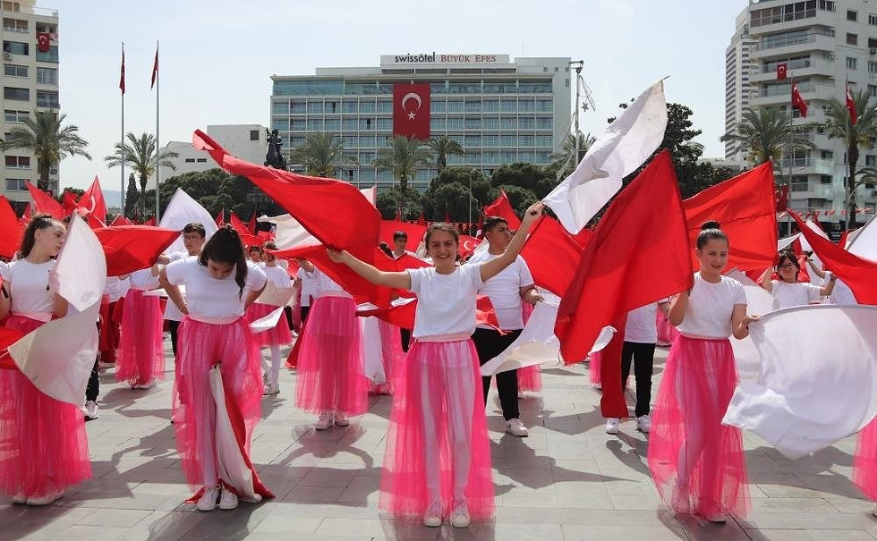 İzmir'de 23 Nisan Coşkusu