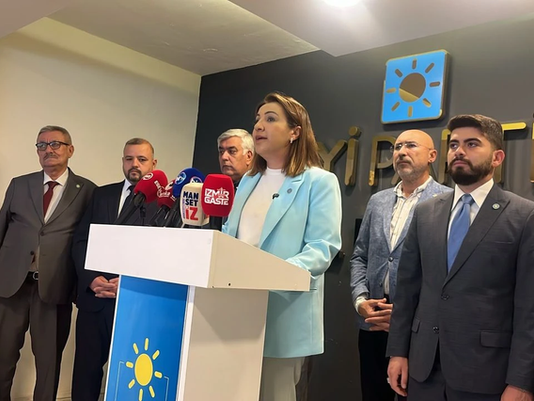 Ülkü Doğan’dan AK Parti’ye Tugay tepkisi: “Dün İzmir’de sandık mı kuruldu?”