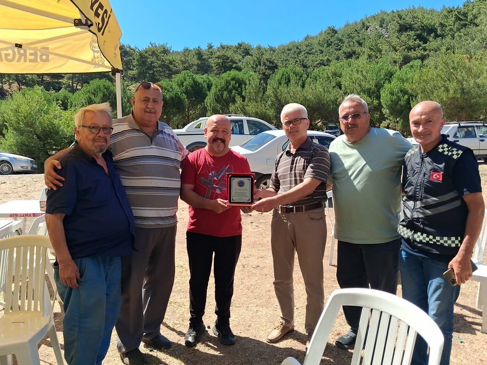 90.Uluslararası Bergama Kermesi'nde Geleneksel Trap Atışları Nefes Kesti