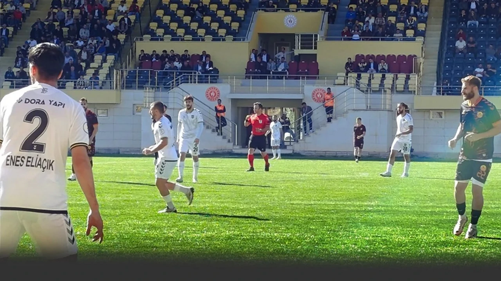 İzmir Çoruhlu FK, Türkiye Kupası 2. Turu'nda elendi